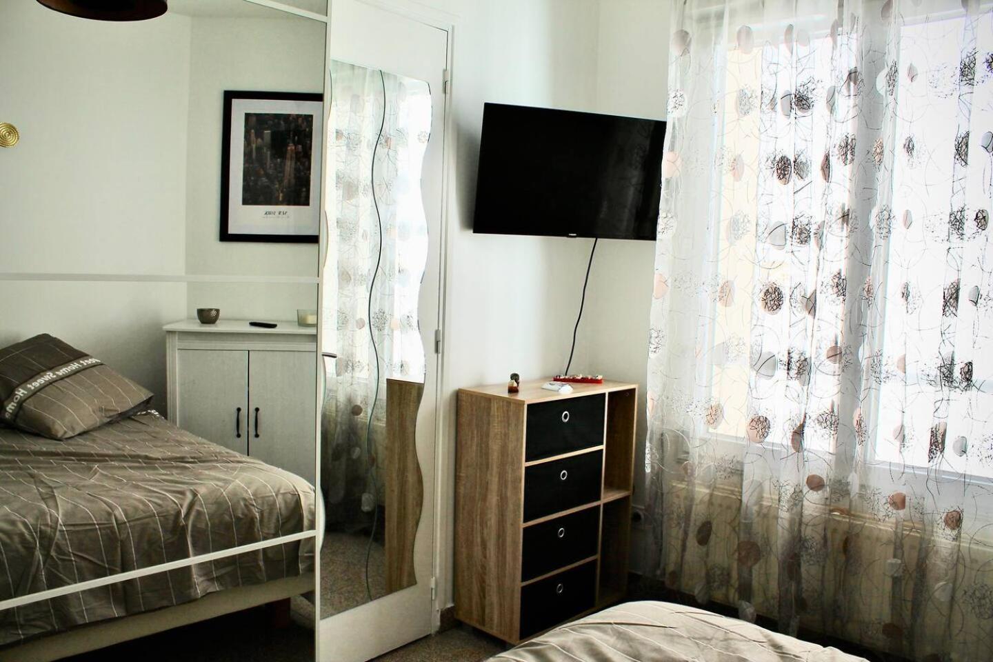Apartmán Gheddachi Gentilly Exteriér fotografie